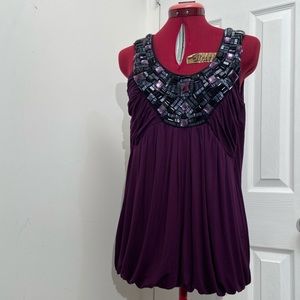 Ricki’s women purple gem beads embellished neckline sleeveless top. Size M. NWT.